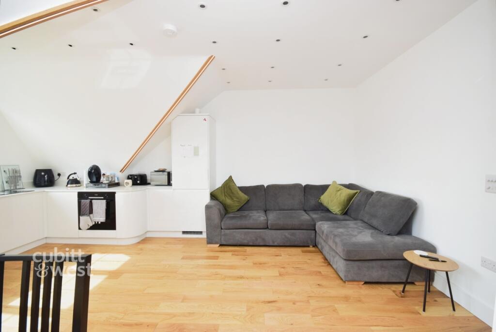 2 bed Apartment for rent in Carshalton. From Cubitt & West - Sutton