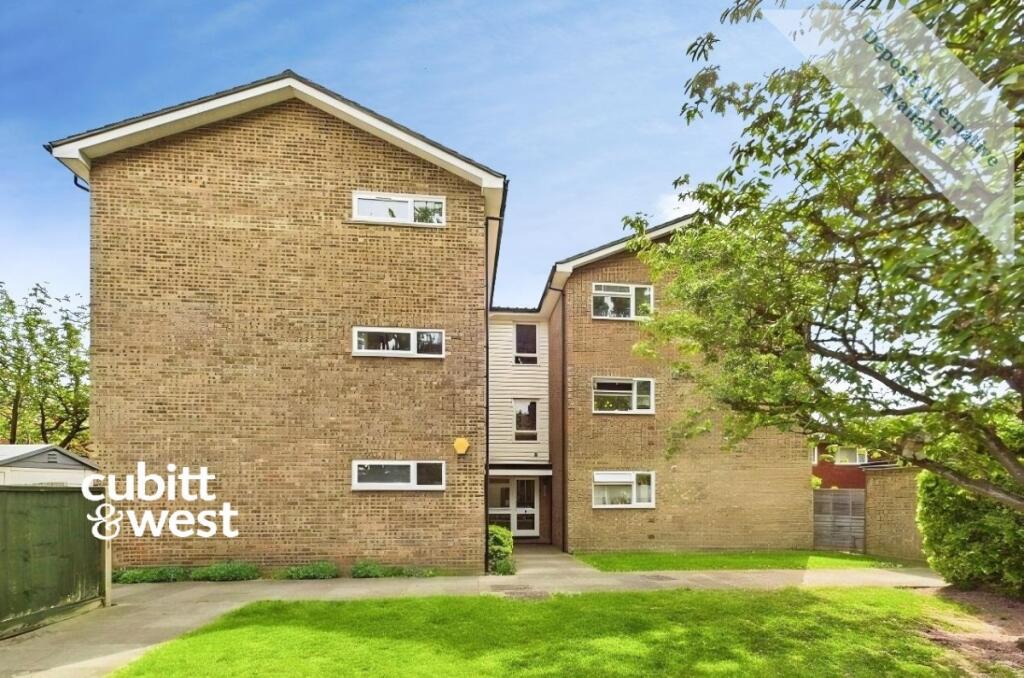 2 bed 1st Floor Flat for rent in Croydon. From Cubitt & West - Sutton