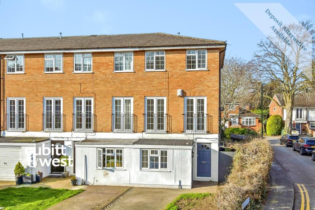 3 bed Town House for rent in Carshalton. From Cubitt & West - Sutton