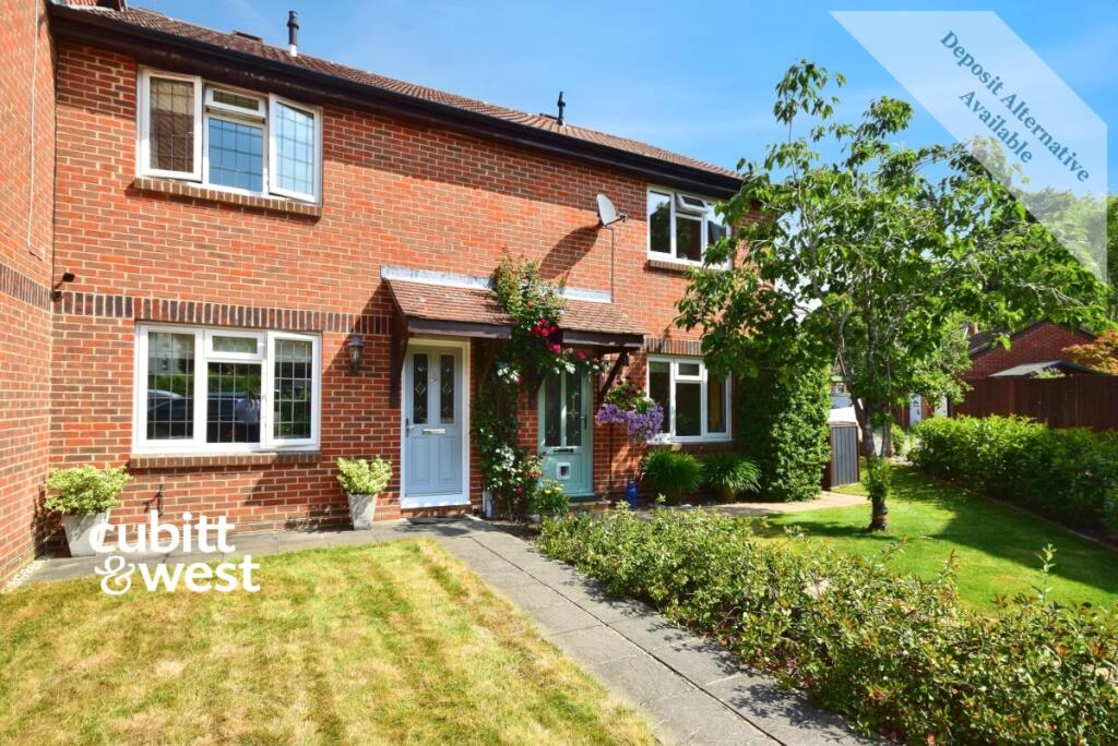 3 bed Mid Terraced House for rent in Mid Holmwood. From Cubitt & West - Sutton 3 bed Mid Terraced House for rent in Mid Holmwood. From Cubitt & West - Sutton
