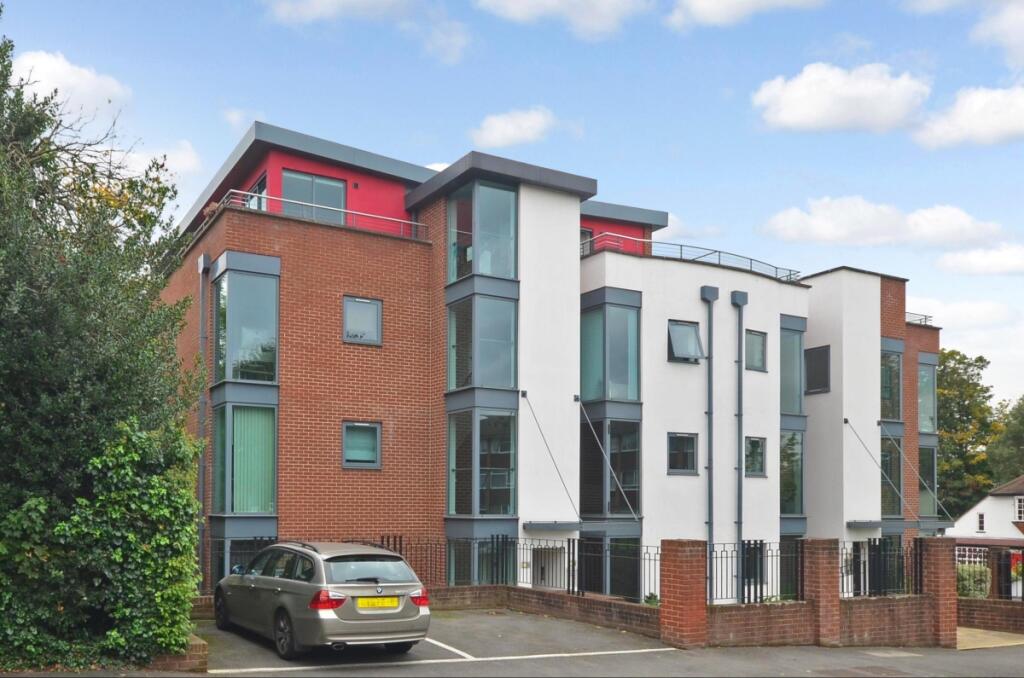 2 bed Apartment for rent in Carshalton. From Cubitt & West - Sutton