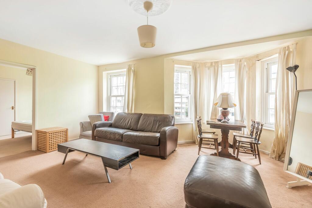 3 bed Apartment for rent in Westminster. From Daniel Cobb - London Bridge