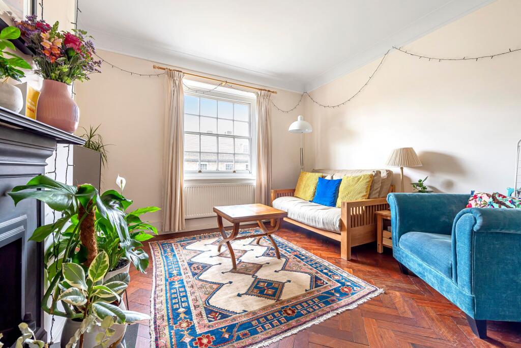 3 bed Apartment for rent in Westminster. From Daniel Cobb - Kennington