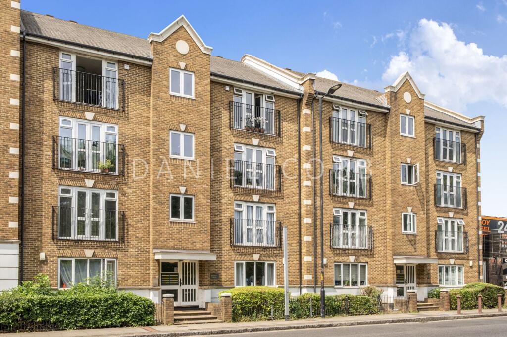 2 bed Apartment for rent in Camberwell. From Daniel Cobb - Kennington