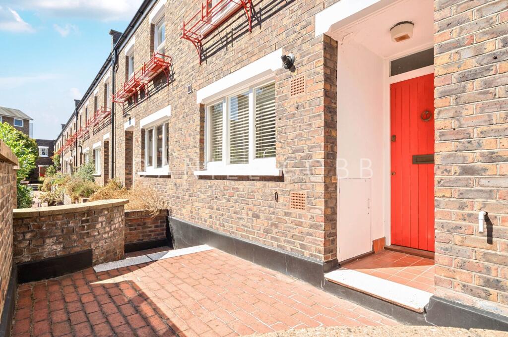 3 bed Mid Terraced House for rent in London. From Daniel Cobb - Kennington 3 bed Mid Terraced House for rent in London. From Daniel Cobb - Kennington