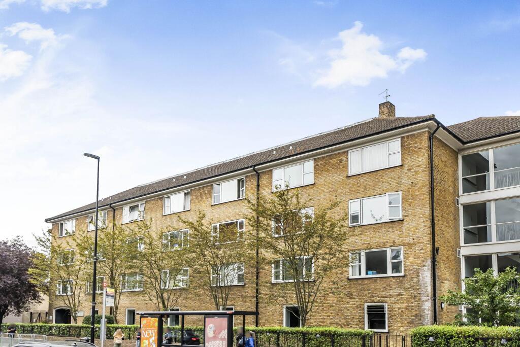 0 bed Studio for rent in Camberwell. From Daniel Cobb - Kennington 0 bed Studio for rent in Camberwell. From Daniel Cobb - Kennington