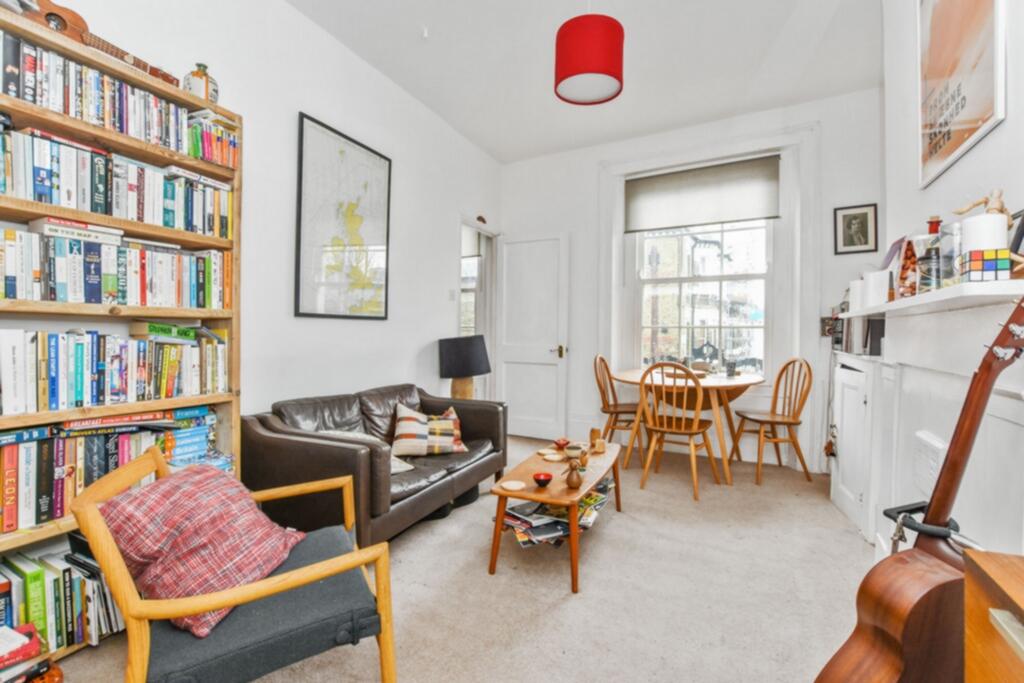 1 bed 1st Floor Flat for rent in Islington. From Daniel Rose Residential Ltd - London
