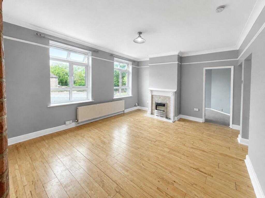 3 bed Apartment for rent in Beckenham. From Daniels Property Services - Bromley 3 bed Apartment for rent in Beckenham. From Daniels Property Services - Bromley