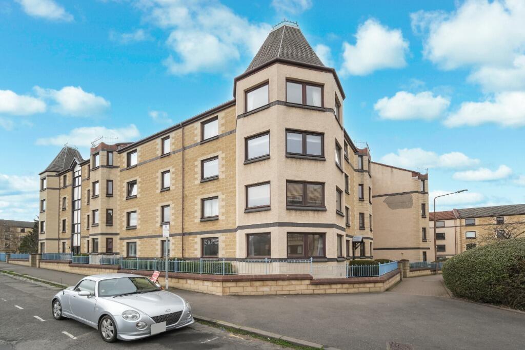 2 bed 1st Floor Flat for rent in Edinburgh. From Ballantynes - Edinburgh