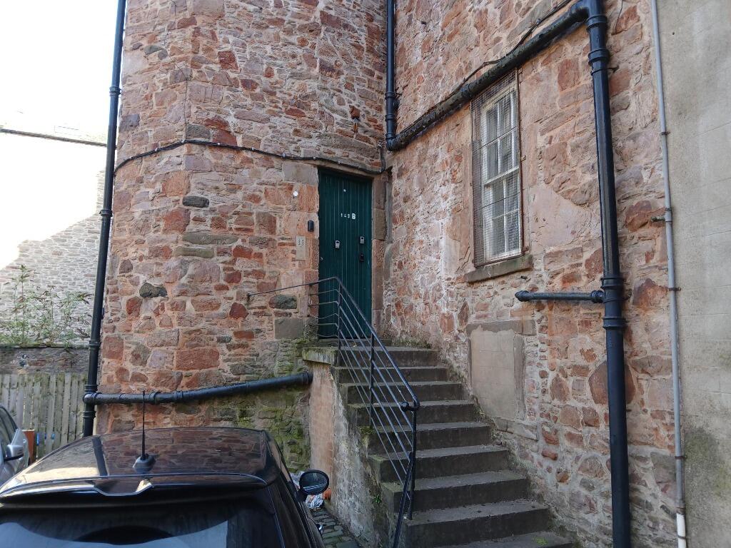 2 bed 1st Floor Flat for rent in Dundee. From Ballantynes - Edinburgh