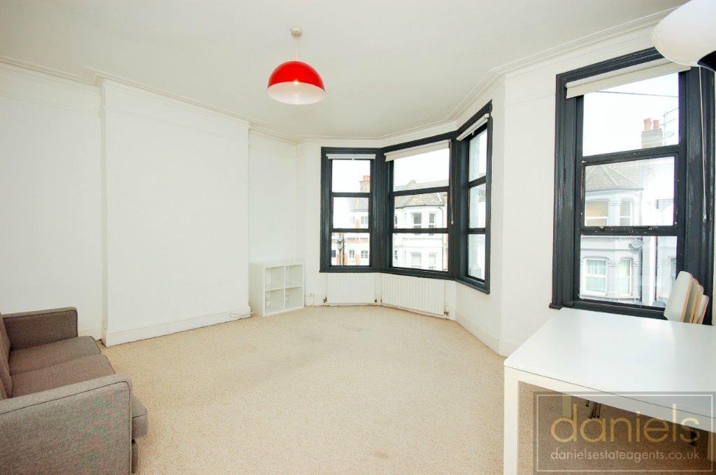 2 bed 1st Floor Flat for rent in Willesden. From Daniels - Willesden Green 2 bed 1st Floor Flat for rent in Willesden. From Daniels - Willesden Green