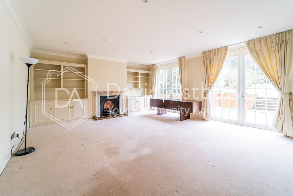 4 bed Detached for rent in London. From David Astburys Ltd - London