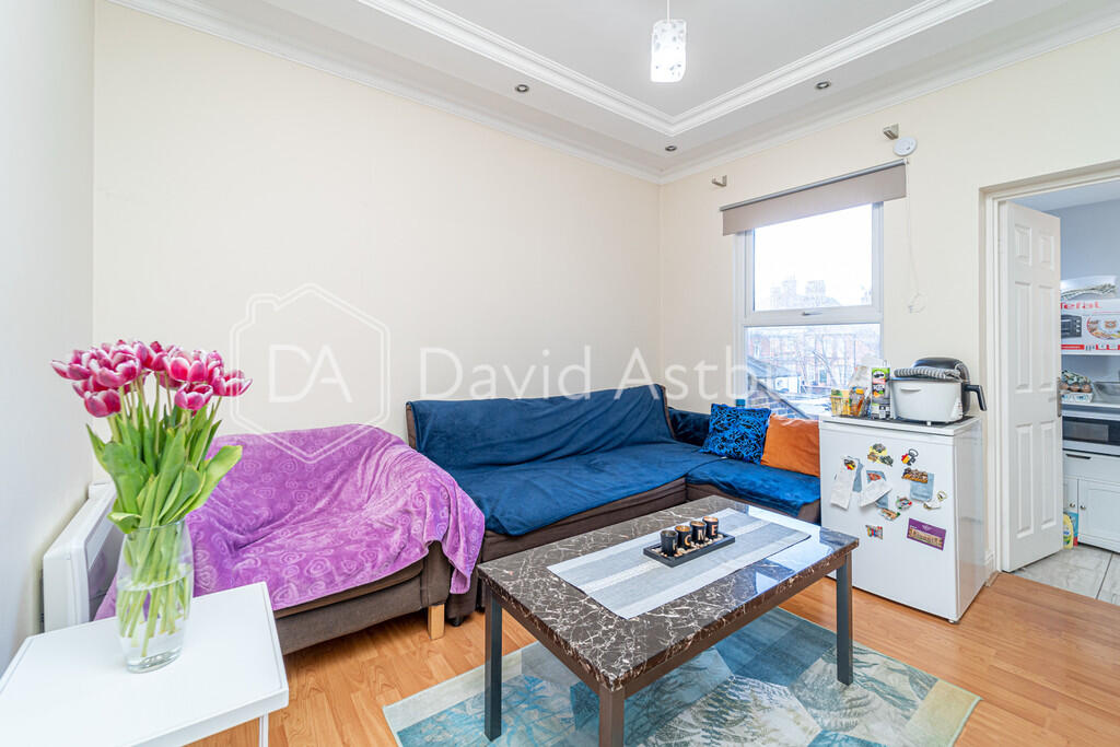 1 bed Apartment for rent in London. From David Astburys Ltd - London