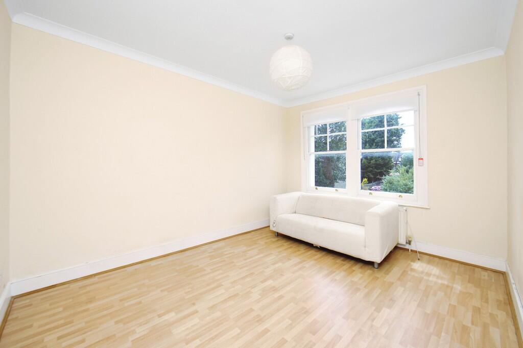 2 bed Apartment for rent in Hornsey. From David Astburys Ltd - London