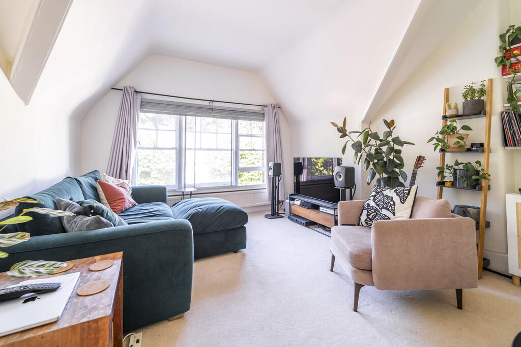 2 bed Apartment for rent in London. From David Astburys Ltd - London 2 bed Apartment for rent in London. From David Astburys Ltd - London