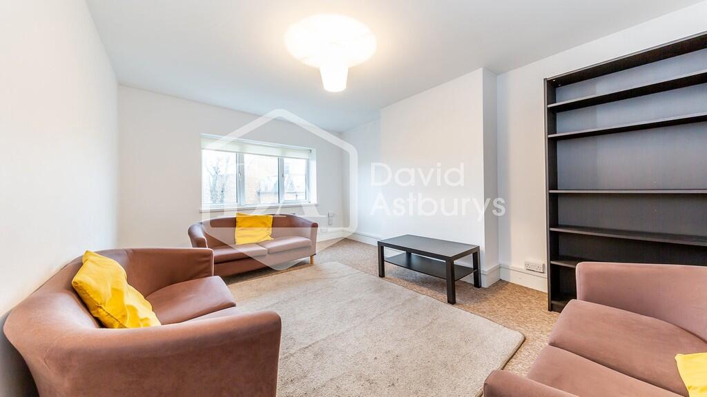 3 bed Apartment for rent in Hornsey. From David Astburys Ltd - London