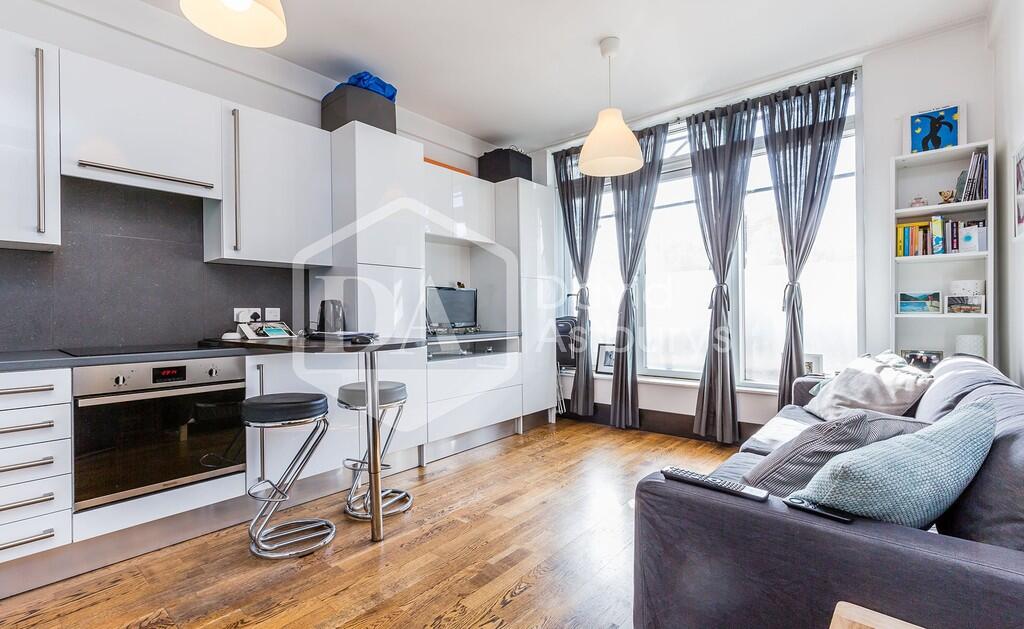 4 bed Studio for rent in Hornsey. From David Astburys Ltd - London