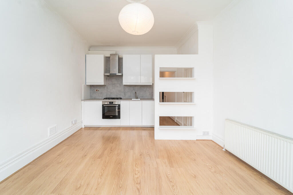 1 bed Apartment for rent in Hornsey. From David Astburys Ltd - London