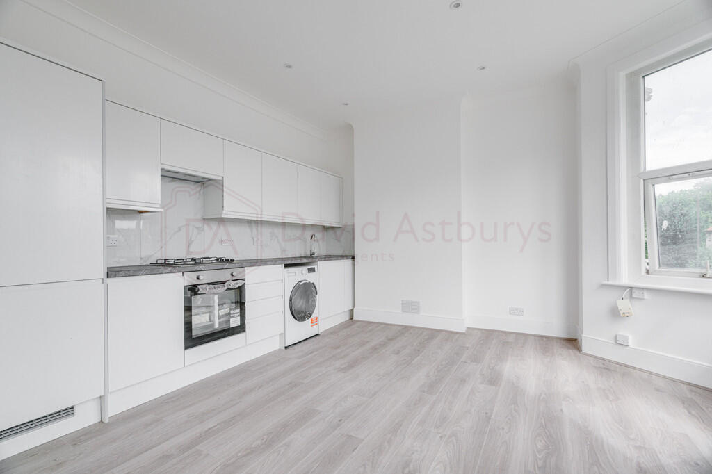 3 bed 1st Floor Flat for rent in Hornsey. From David Astburys Ltd - London 3 bed 1st Floor Flat for rent in Hornsey. From David Astburys Ltd - London