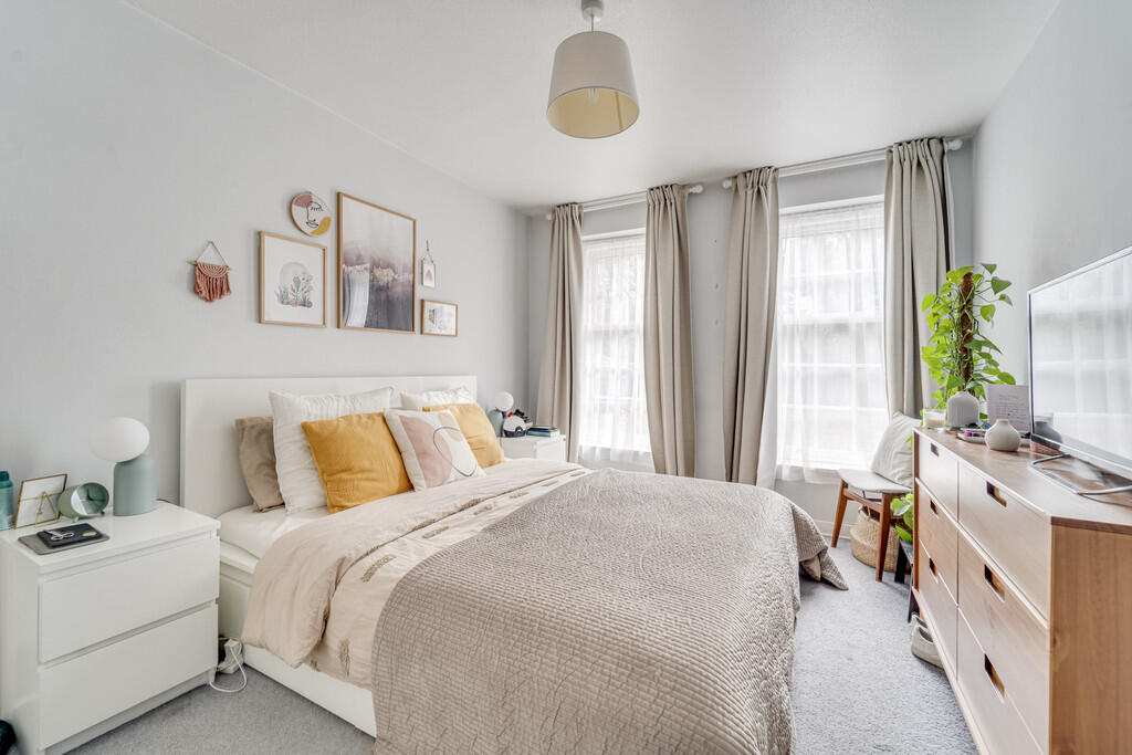 2 bed Apartment for rent in London. From David Astburys Ltd - London 2 bed Apartment for rent in London. From David Astburys Ltd - London