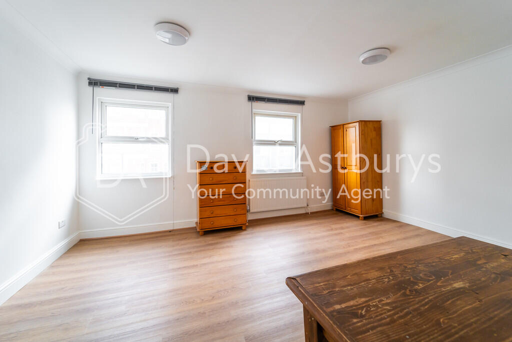 3 bed Apartment for rent in London. From David Astburys Ltd - London