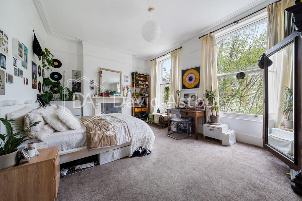 5 bed Mid Terraced House for rent in Hornsey. From David Astburys Ltd - London