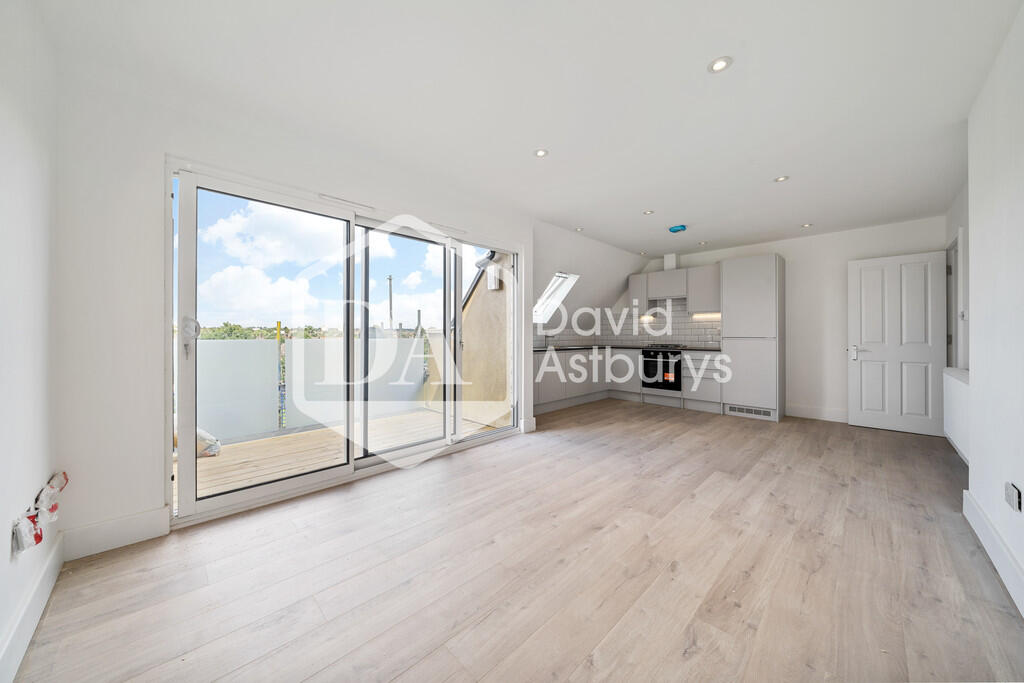2 bed Apartment for rent in Wood Green. From David Astburys Ltd - London