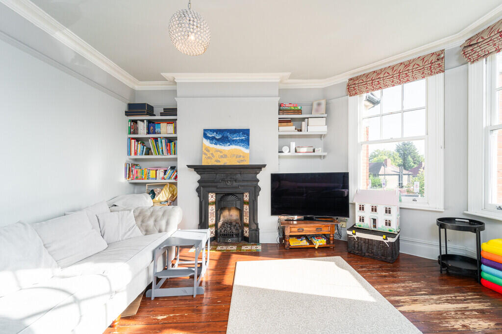 2 bed Apartment for rent in Hornsey. From David Astburys Ltd - London 2 bed Apartment for rent in Hornsey. From David Astburys Ltd - London