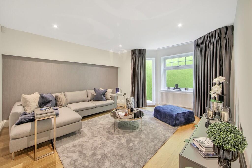 4 bed House (unspecified) for rent in London. From David Astburys Ltd - London 4 bed House (unspecified) for rent in London. From David Astburys Ltd - London