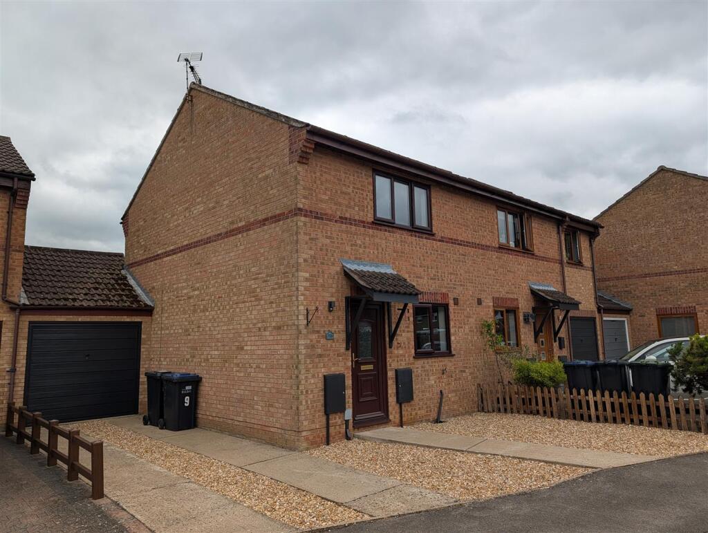 2 bed Semi Detached for rent in Chettisham. From David Clark & Company - Ely
