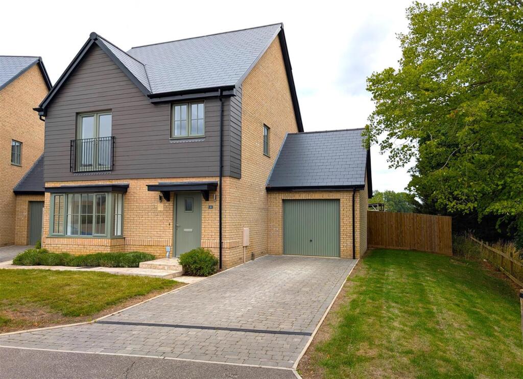 3 bed Detached for rent in Haddenham. From David Clark & Company - Ely 3 bed Detached for rent in Haddenham. From David Clark & Company - Ely