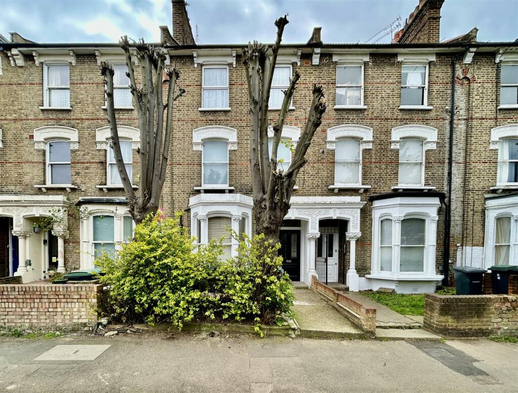 0 bed Studio for rent in Stoke Newington. From Davies & Davies - Finsbury Park
