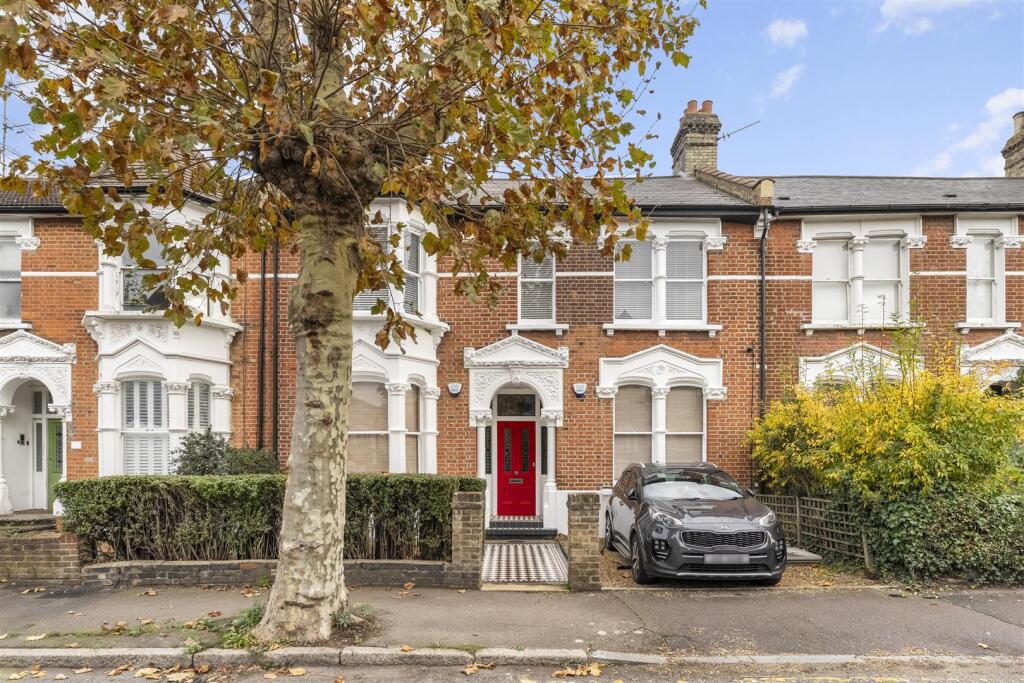2 bed 1st Floor Flat for rent in Hornsey. From Davies & Davies - Finsbury Park 2 bed 1st Floor Flat for rent in Hornsey. From Davies & Davies - Finsbury Park