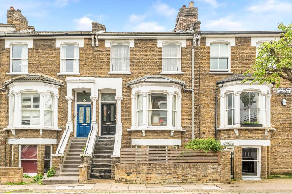 3 bed Annexe for rent in Hornsey. From Davies & Davies - Finsbury Park