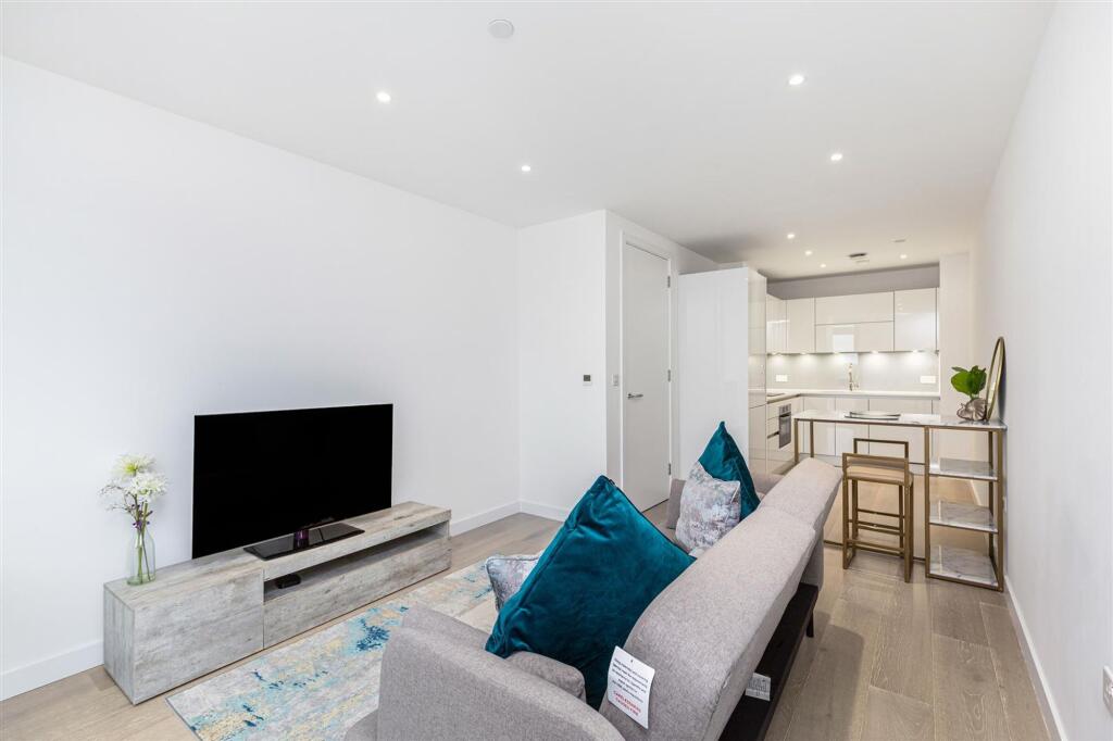 1 bed 1st Floor Flat for rent in Stoke Newington. From Davies & Davies - Finsbury Park 1 bed 1st Floor Flat for rent in Stoke Newington. From Davies & Davies - Finsbury Park