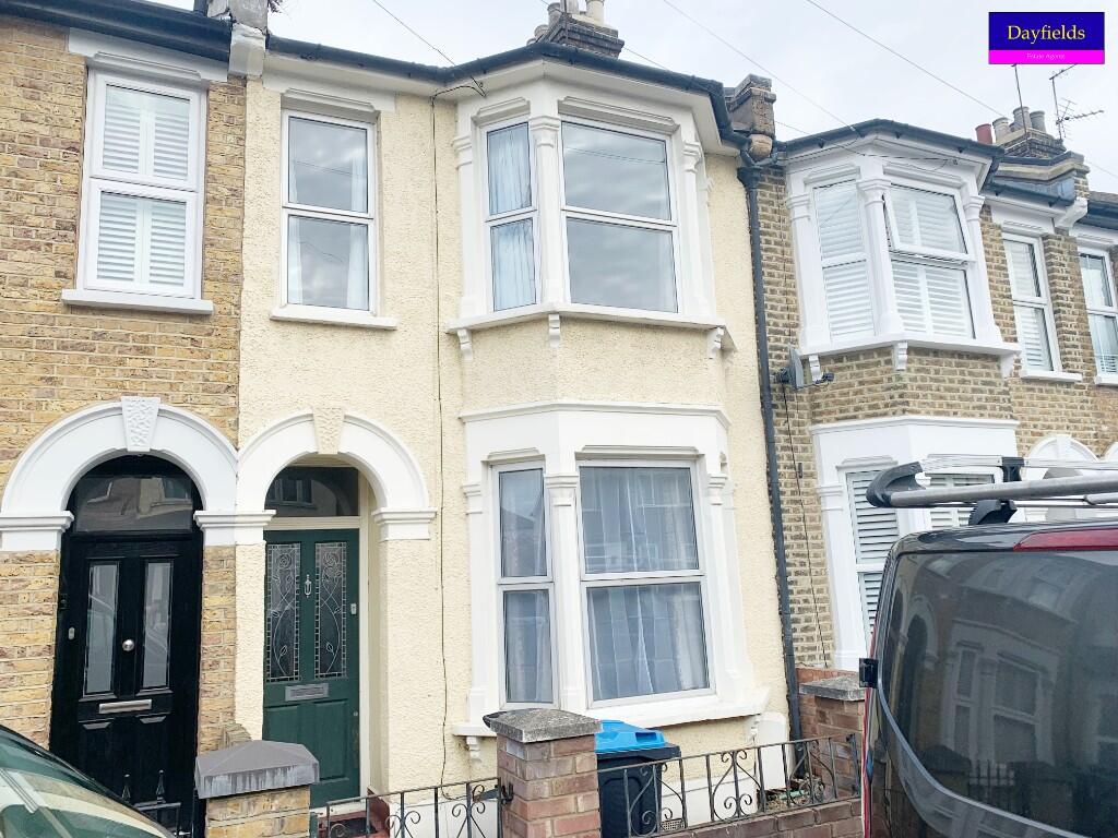 3 bed Mid Terraced House for rent in Edmonton. From Dayfields - Enfield Town