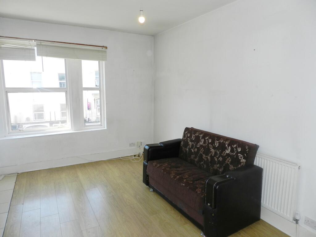 1 bed 1st Floor Flat for rent in London. From Dayfields - Enfield Town 1 bed 1st Floor Flat for rent in London. From Dayfields - Enfield Town