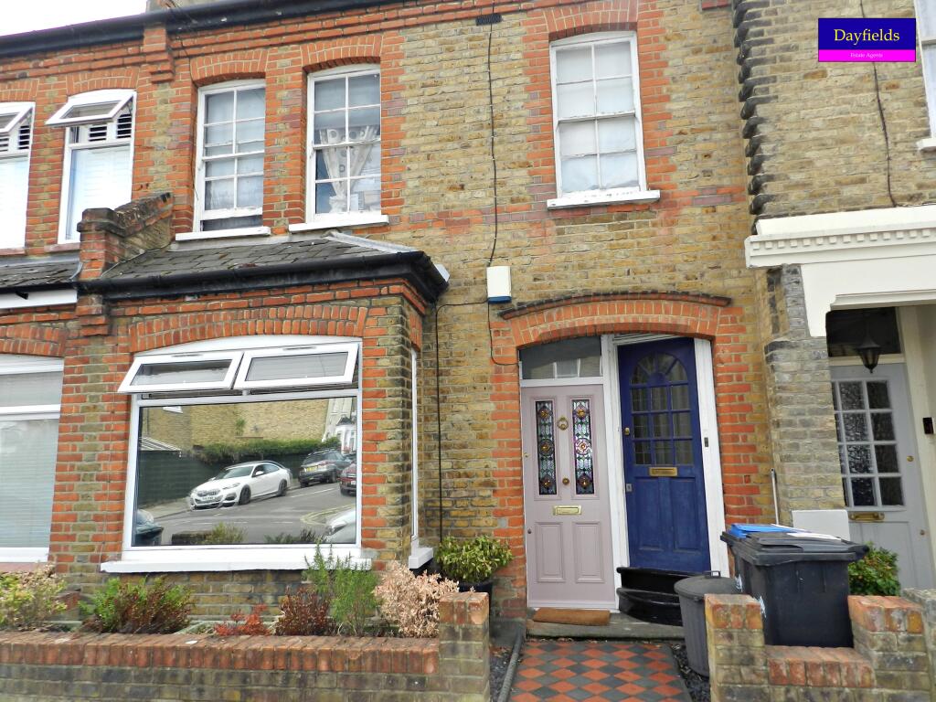1 bed 1st Floor Flat for rent in Crews Hill. From Dayfields - Enfield Town 1 bed 1st Floor Flat for rent in Crews Hill. From Dayfields - Enfield Town