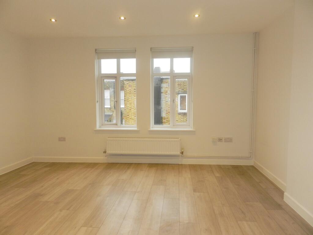 1 bed 1st Floor Flat for rent in Edmonton. From Dayfields - Enfield Town 1 bed 1st Floor Flat for rent in Edmonton. From Dayfields - Enfield Town
