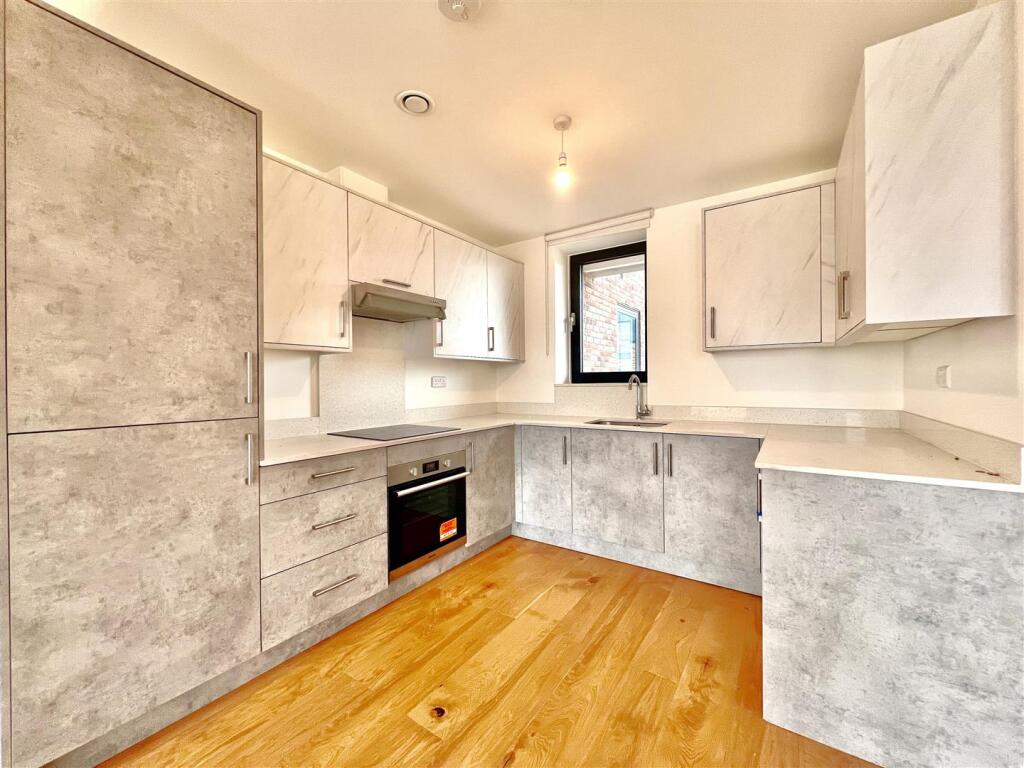 1 bed Apartment for rent in . From DBK Estate Agents - Hounslow 1 bed Apartment for rent in . From DBK Estate Agents - Hounslow
