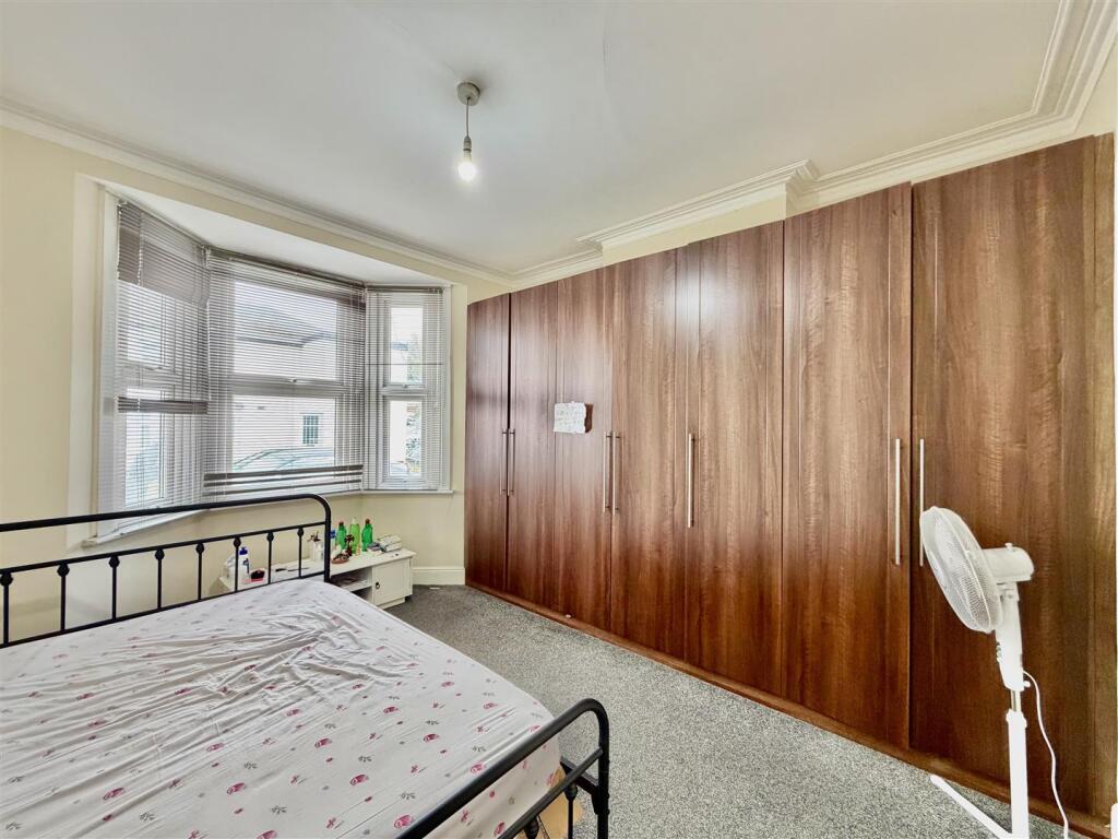 2 bed Annexe for rent in Hounslow. From DBK Estate Agents - Hounslow