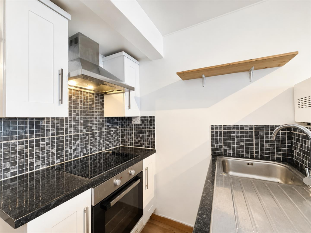 1 bed Apartment for rent in Hounslow. From DBK Estate Agents - Hounslow 1 bed Apartment for rent in Hounslow. From DBK Estate Agents - Hounslow