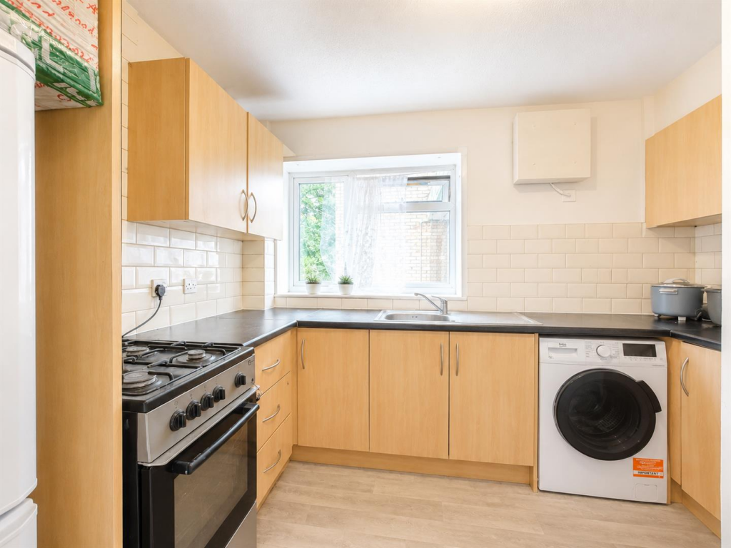 1 bed Apartment for rent in Hounslow. From DBK Estate Agents - Hounslow 1 bed Apartment for rent in Hounslow. From DBK Estate Agents - Hounslow