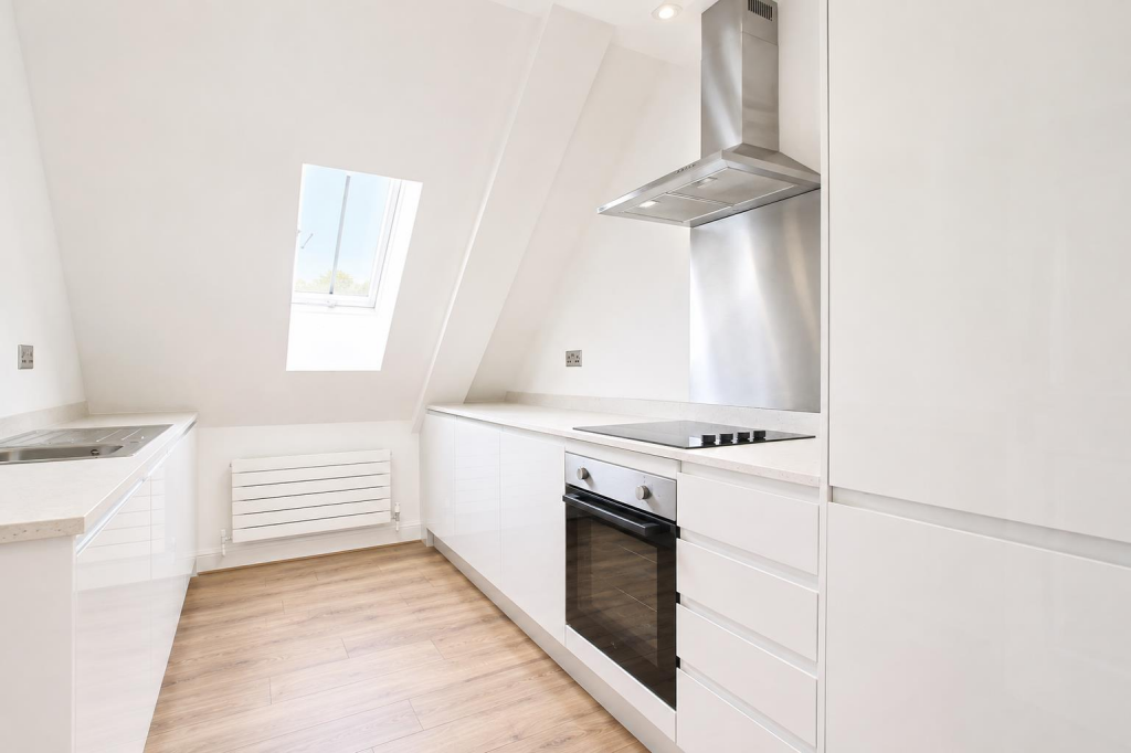 1 bed Apartment for rent in Chiswick. From DBK Estate Agents - Hounslow 1 bed Apartment for rent in Chiswick. From DBK Estate Agents - Hounslow