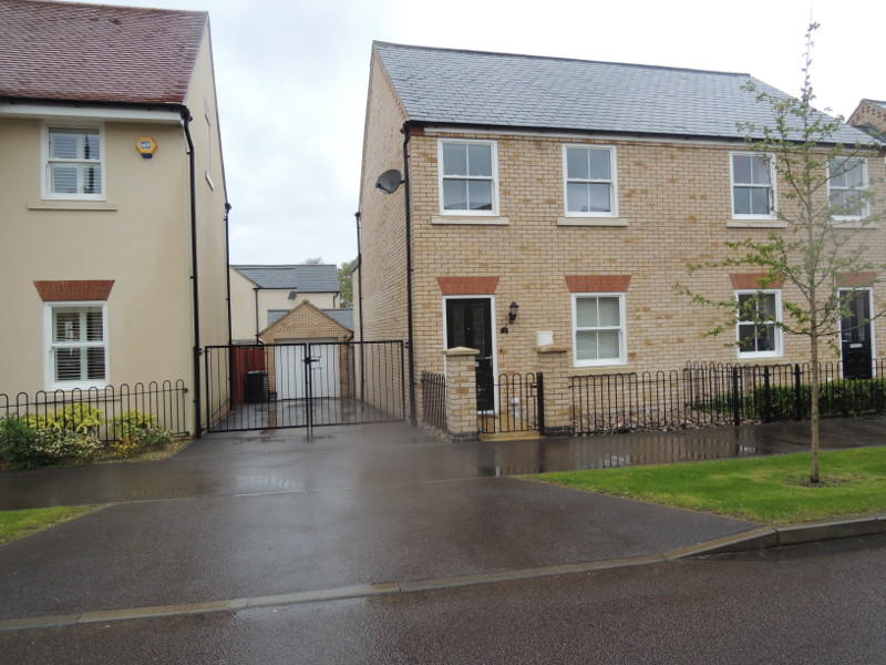 2 bed Semi Detached for rent in Stotfold. From De Vere Letting Bureau - Barnet