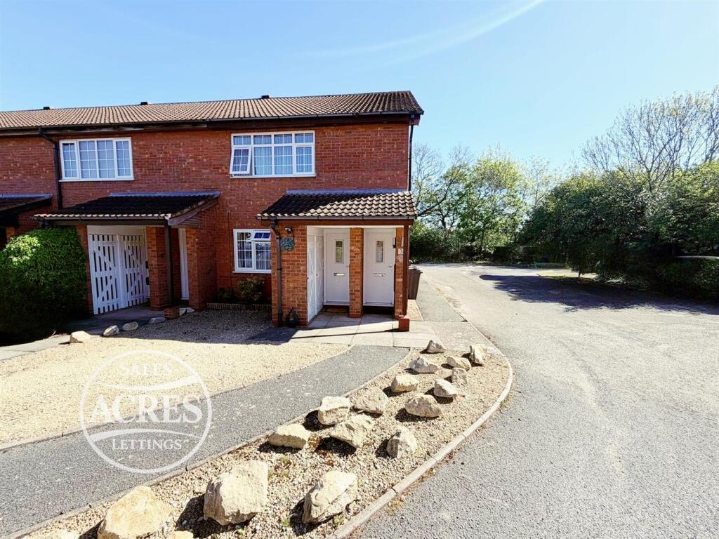 1 bed Mews for rent in Sutton Coldfield. From Acres - Sutton Coldfield