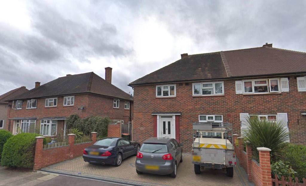 5 bed House Share for rent in Eltham. From Discover Residential Ltd - Loughton 5 bed House Share for rent in Eltham. From Discover Residential Ltd - Loughton