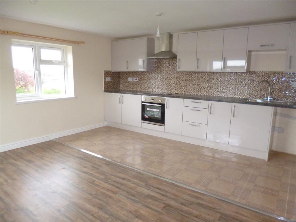 2 bed 1st Floor Flat for rent in Wolverley. From Doolittle & Dalley - Kidderminster
