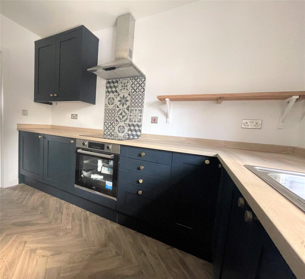 2 bed 1st Floor Flat for rent in Stourbridge. From Doolittle & Dalley - Kidderminster