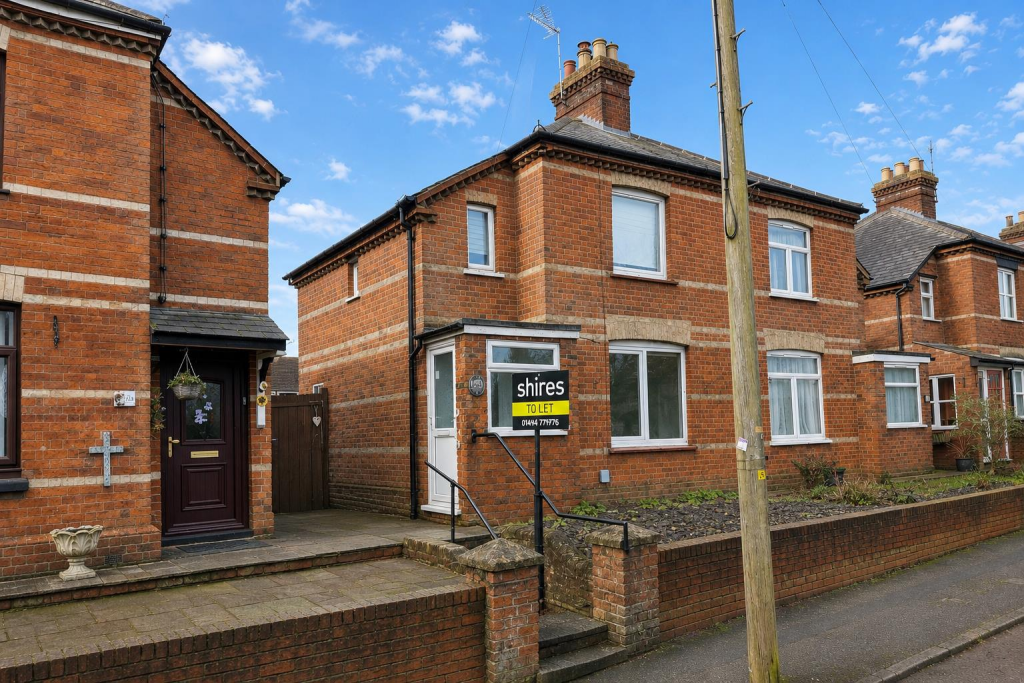3 bed Semi Detached for rent in Haverhill. From Balmforth - Haverhill